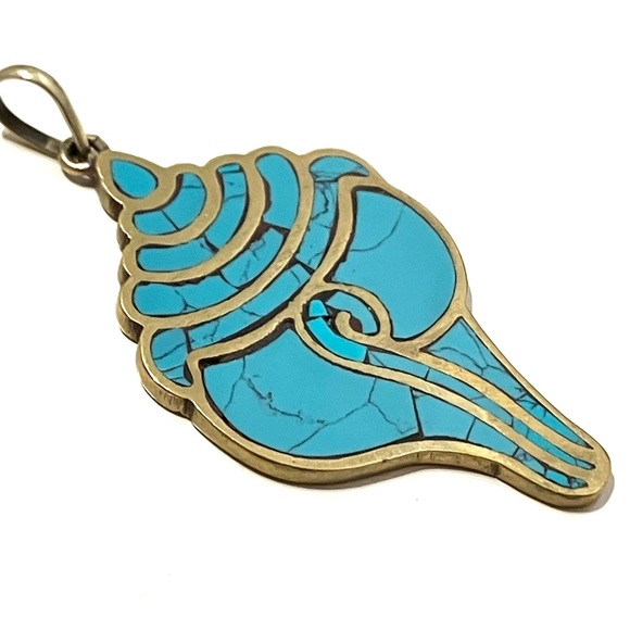 Turquoise Inlay Brass Conch Shell Pendant - Picture 2 of 4